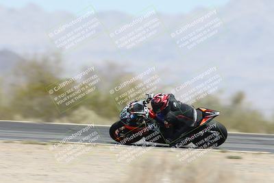 media/Apr-20-2025-CVMA (Sun) [[39090e8767]]/Race 9-Formula LW Twins Shootout/